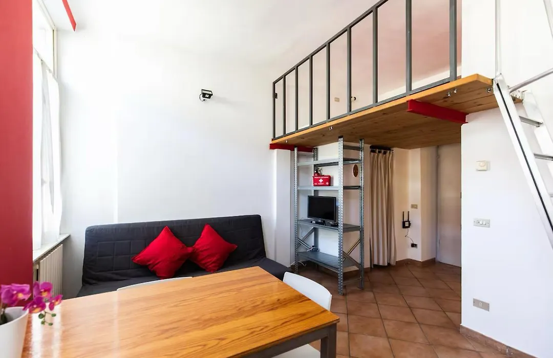 Artstay Apt Porta Romana Parking 3Th Floor No Lift-1
